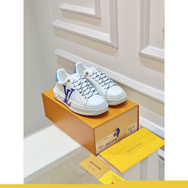 l**is V*t*n sneakers